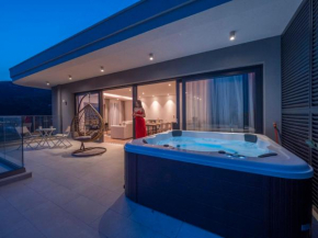 Luxury Victoria Penthouse